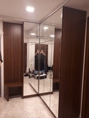 skříňě do chodby se zrcadly