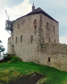 Hrad Točník - repase oken severní a západní stěna Královského paláce